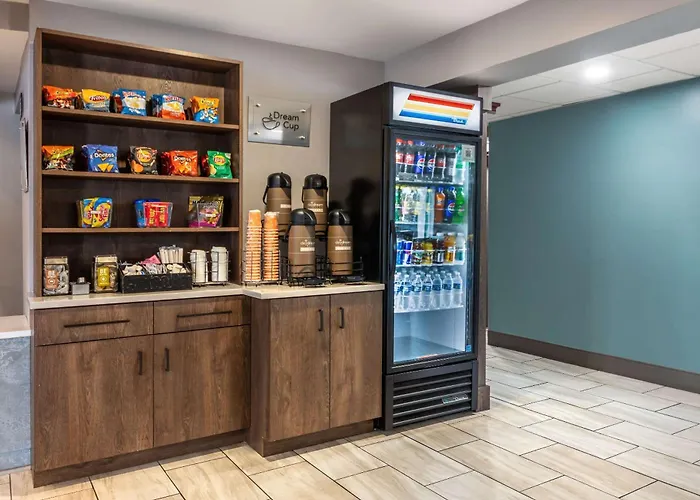 Sleep Miami AirportAirport Hotel